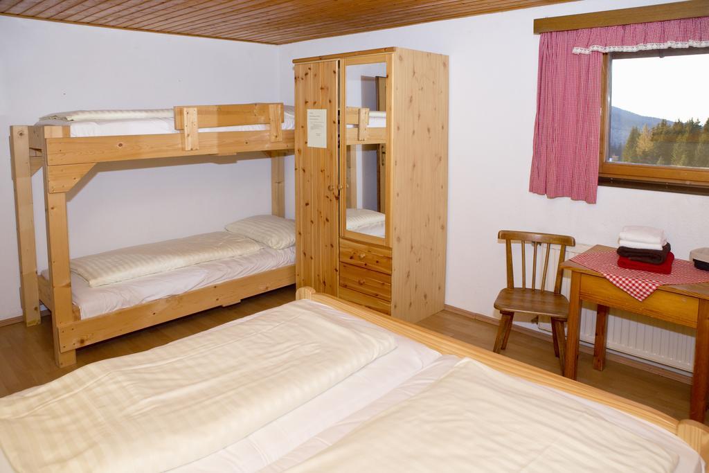 Altes Almhaus Hotell Maria Lankowitz Rom bilde